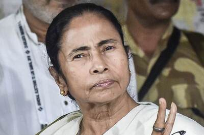 'Why Are They Silent on Kashmir Killings': Mamata Hits out at BJP over Death of Migrant Labourers