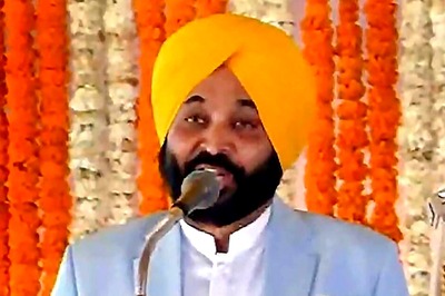 Punjab Health Minister Vijay Singla Arrested After 'Concrete Proof' of Graft; CM Mann Dismisses Him