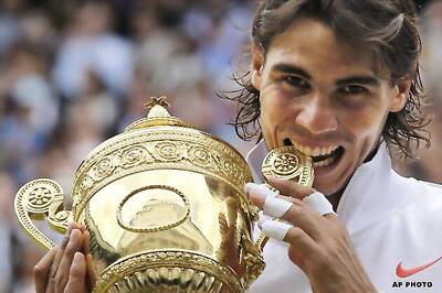 Nadal clinches his 2nd Wimbledon title