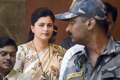 Hanuman Chalisa Row: Notice Issued to Rana Couple as Mumbai Police Seek Cancellation of Their Bail