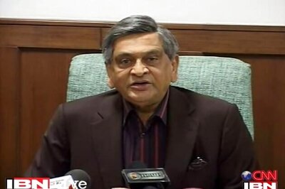 Ready to ease tension over Tibet: India to China