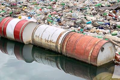 Indonesia to Send 210 Tonnes of Waste Back to Australia After Containers Found Carrying Hazardous Material