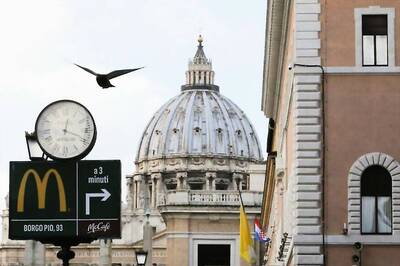 McDonald's Opens Near Vatican, Upsets Some Purists