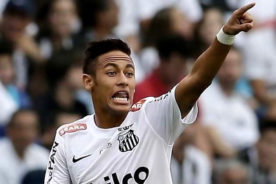 To play with Messi is a dream come true: Neymar