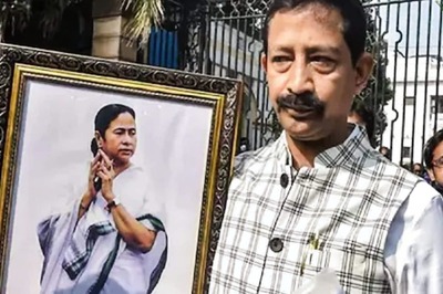 Turncoat Rajib Banerjee Congratulates Mamata Banerjee for Her Victory in Bhawanipore Bypoll
