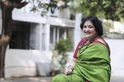 Rajinikanth's wife Latha denies being loan guarantor