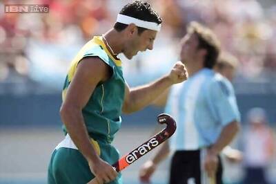 Australians Dwyer, Dancer find HIL 