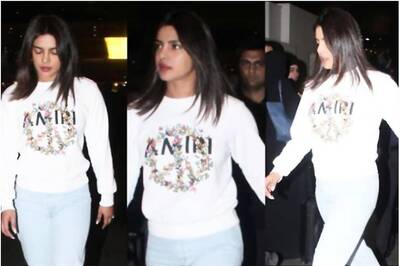 Priyanka Chopra Stuns in a Casual Yet Stylish Airport Look as She Arrives in India, See Pics