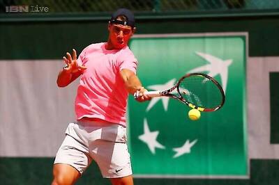 Nadal thrashes Murray to meet Djokovic in French Open final