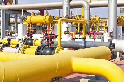 Windfall Tax On Domestic Crude Oil To Fetch Govt About Rs 94,800 Crore In Remaining FY23: Moody's