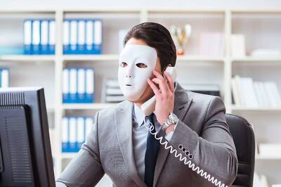 Beware With 'Loan-Helping' Scam! Noida Cops Nab Two From Fake Call Centre, Know Details Here