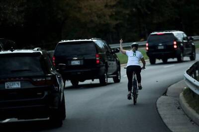 US Cyclist Who Was Fired for Making Rude Finger Gesture at Trump Wins Local Election