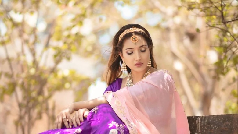 Aai Kuthe Kay Karte’s Rupali Bhosle Stuns Fans With Her Ethnic Ensemble