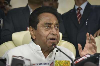 Number Crunch: With 22 Congress MLAs Resigning, Kamal Nath Govt is Now in Minority in MP