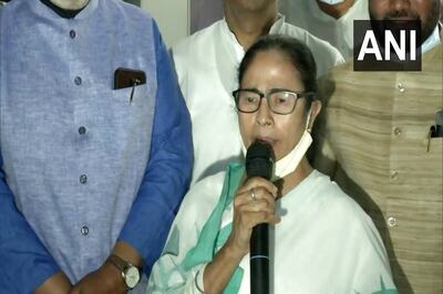 'Priority is to Stop BJP at All Costs': After Meeting Didi at Kalighat, Tejashwi Announces Support to TMC