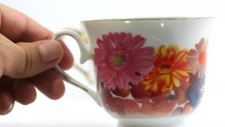 How to Use Teacups As Curtain Tiebacks