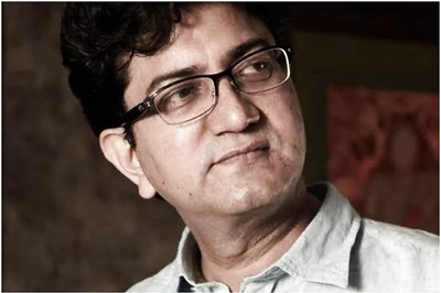 Happy Birthday Prasoon Joshi: 5 Most Memorable Songs Penned by the Lyricist