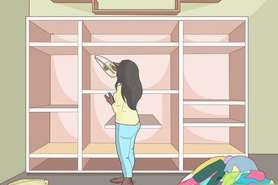 How to Organize a Walk in Closet