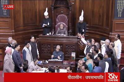 Govt, Opposition Blame Each Other for Disruption in Parliament