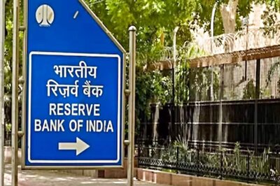 RBI Asks Banks To Adopt Risk-based Approach For KYC