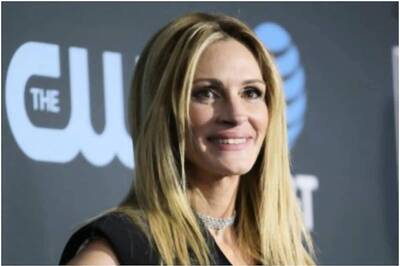 Celebrate Julia Roberts' Birthday With These Classic Romantic Comedies