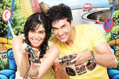 Watch: Sanjay Dutt in 'Hum Hai Rahi Car Ke'  trailer