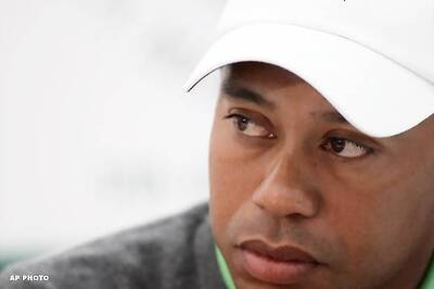 Tiger hunting record 3rd Open win at St Andrews