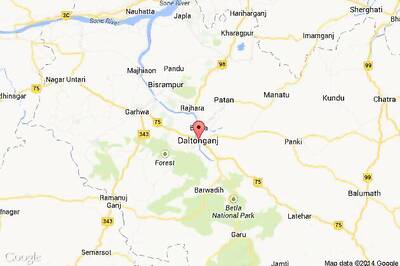 Four killed, six injured in two separate road accidents in Medininagar
