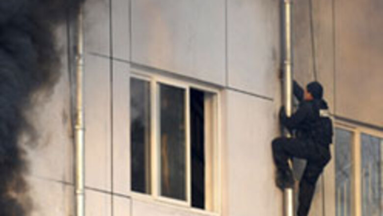 Beijing stages terror drill after Mumbai attack
