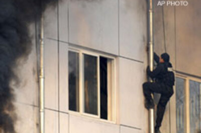 Beijing stages terror drill after Mumbai attack