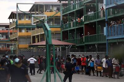 Coronavirus Cases in Singapore Crosses 3000-mark, Foreign Workers Worst Affected