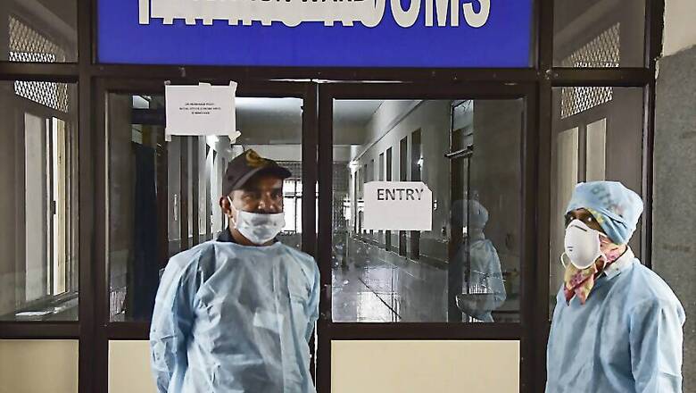 Air India Crew of Vienna-Delhi Flight that Had Virus-struck Indian to Be Quarantined at Home for 14 Days