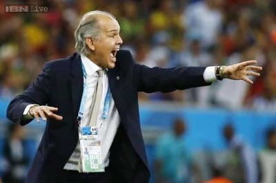Alejandro Sabella set to decide on Argentina future in midweek