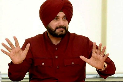 After 5-Year Search for CM Face, AAP Needs a Game-Changer Like Sidhu to Make a Mark in Punjab