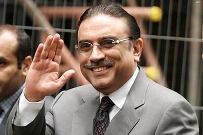 Zardari signs bill to protect leaders from contempt