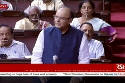 Cong Blames Centre For Failing to Win Trust of Kashmiris, Centre Defends Action