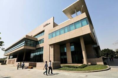 Tech Mahindra Q1 Net Profit up 12.4% to Rs 898 Crore
