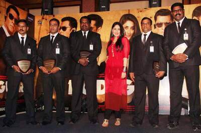 SRK's bodyguard misses felicitation ceremony