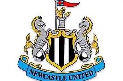 Newcastle in talks with manager on his future