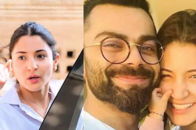 Anushka Sharma REFUSES To Pose For Photos Due to Daughter Vamika, Tells Paps 'Bachcha Saath Mein...'