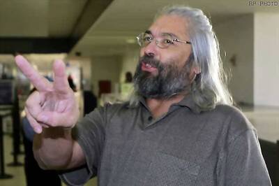 Osama hunter says he will return to Pakistan