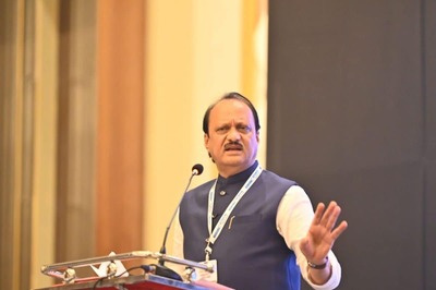 Some People Who Are in Their 80s Not Willing to Retire: Ajit's Veiled Jibe at Uncle Sharad Pawar