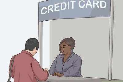 How to Apply for a Credit Card While in College