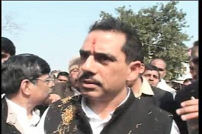 ED raids company which bought land from Robert Vadra