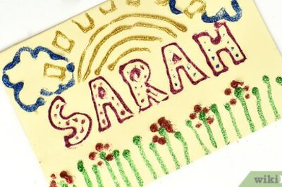 How to Use Glitter Glue