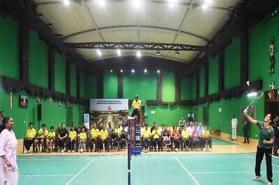 Watch: President Droupadi Murmu Plays Badminton With Ace Shuttler Saina Nehwal