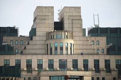 Britain's MI6 Intelligence Agency To Get 1000 More Spies In Biggest Expansion Since Cold War