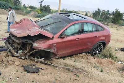 Car Mechanic Driving Mercedes Crashes into Auto Rickshaw, Injures 3 Pedestrians in Delhi