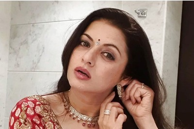 Bhagyashree Shares Secret to Get a Moisturised, Youthful Skin