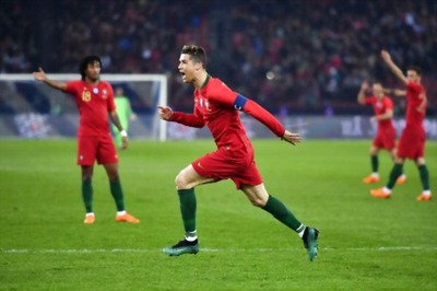Cristiano Ronaldo Brace Saves the Day, Steals Mohamed Salah's Thunder